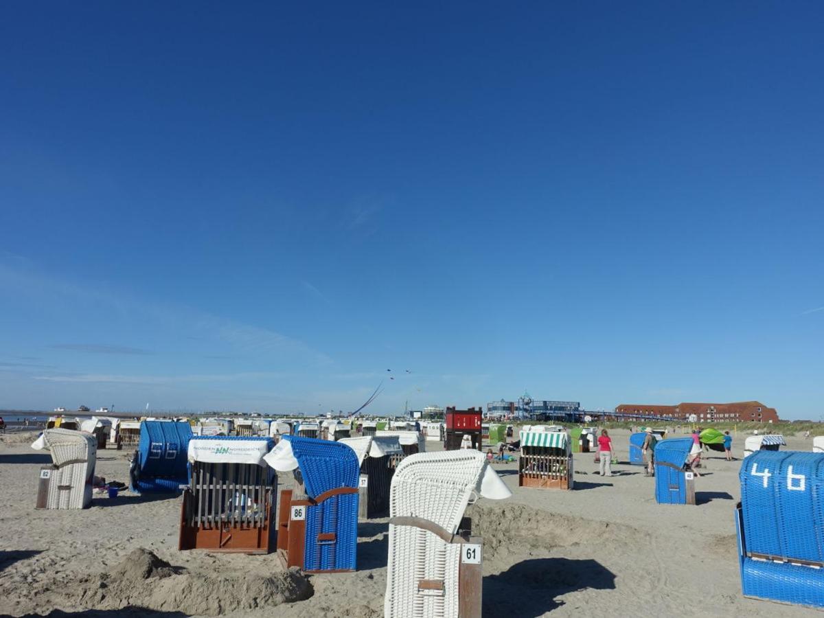 Ferienwohnung Residenz Am Sandstrand Norddeich Норден Екстериор снимка